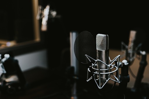 How to Pick the Best Recording Studio? – 5 Things to Look for